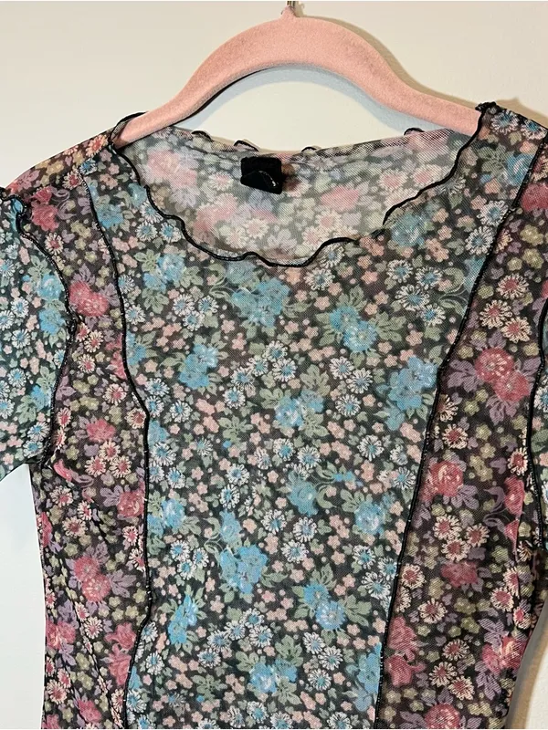 Urban Outfitters Women’s Pink Blue Floral Mesh Festival Top‎ Small - Image 2