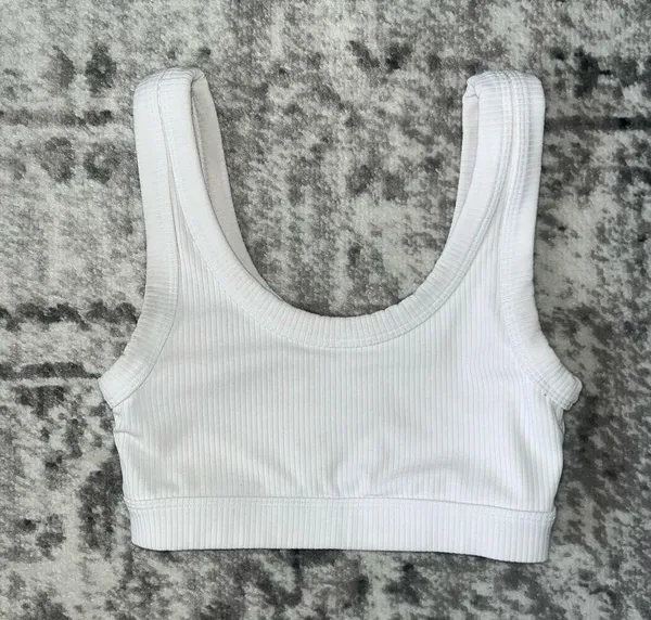 Alo Yoga Wellness Bra - Image 2