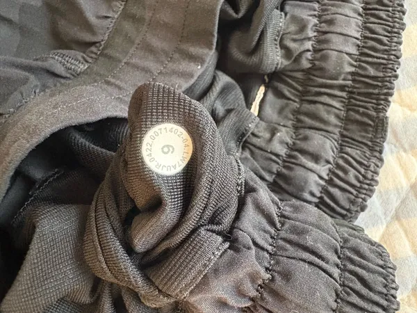 Black Camo Lululemon Hotty Hot Shorts 2.5" - Image 3