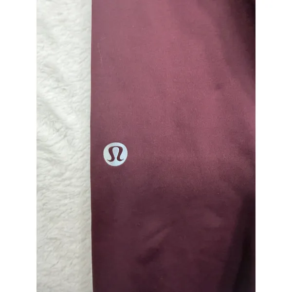 Lululemon 10 Fast and Free High-Rise Crop II Non-Reflective Nulux Garnet Cropped - Image 8
