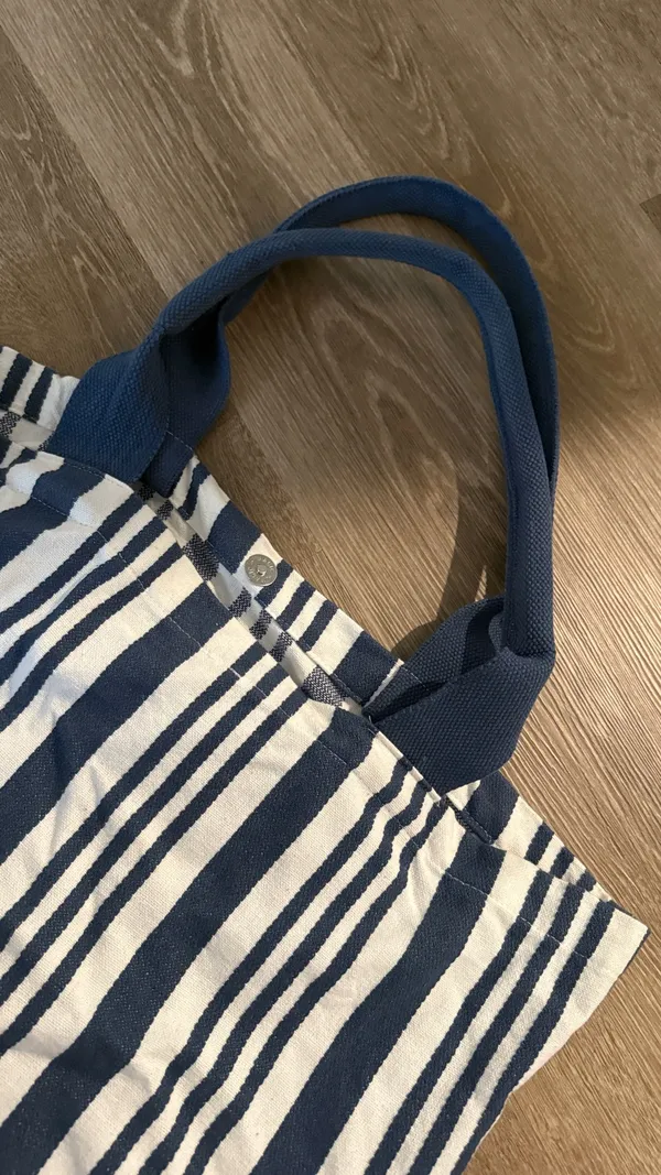 Blue striped tote bag - Image 3