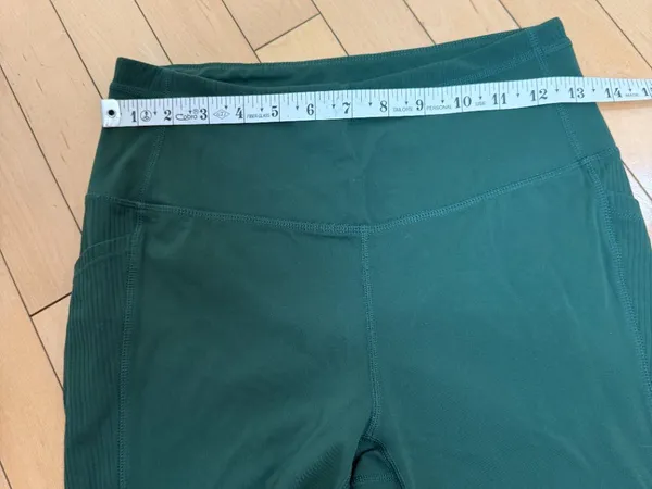 Mondetta World Outfitter Dark Green Ribbed Detail Bike Shorts Size Small - Image 4