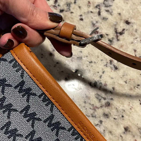 Michael Kors Shoulder Bag Women Small Gray Brown Monogram Y2K Preppy Logo‎ - Image 4