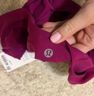Lululemon Align Tee Size 6 Magenta - Image 6