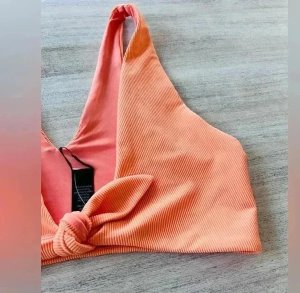 Free People Beach Riot Dallas Ribbed Bikini Top Size Medium NWOT $88 - Image 3