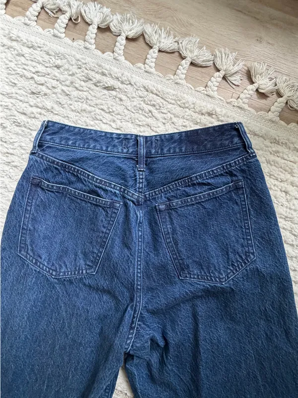 Abercrombie High-Rise Curve Love Jeans - Image 6