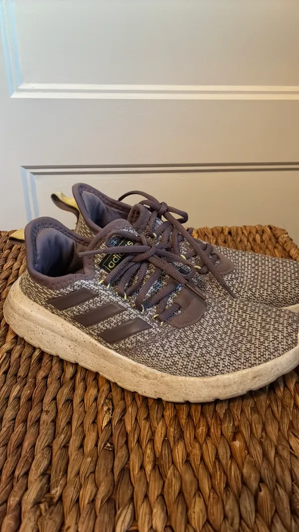 Adidas Women’s Sneakers 8 - Image 3