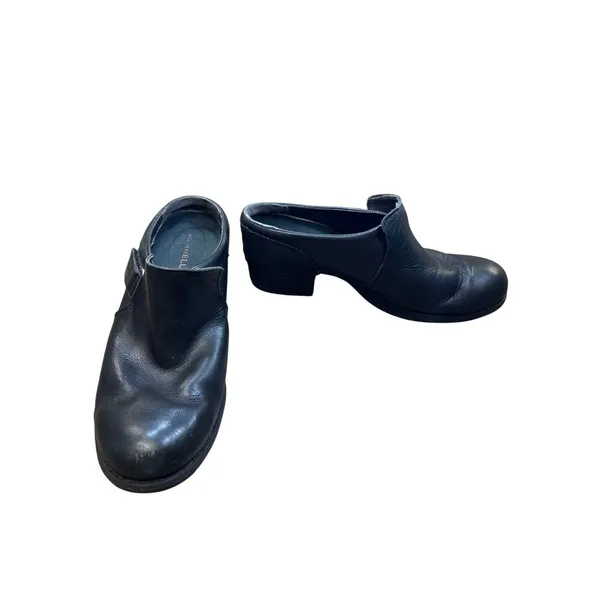 Merrell womens black leather mule clogs shoes 9 SKU 6830 - Image 2