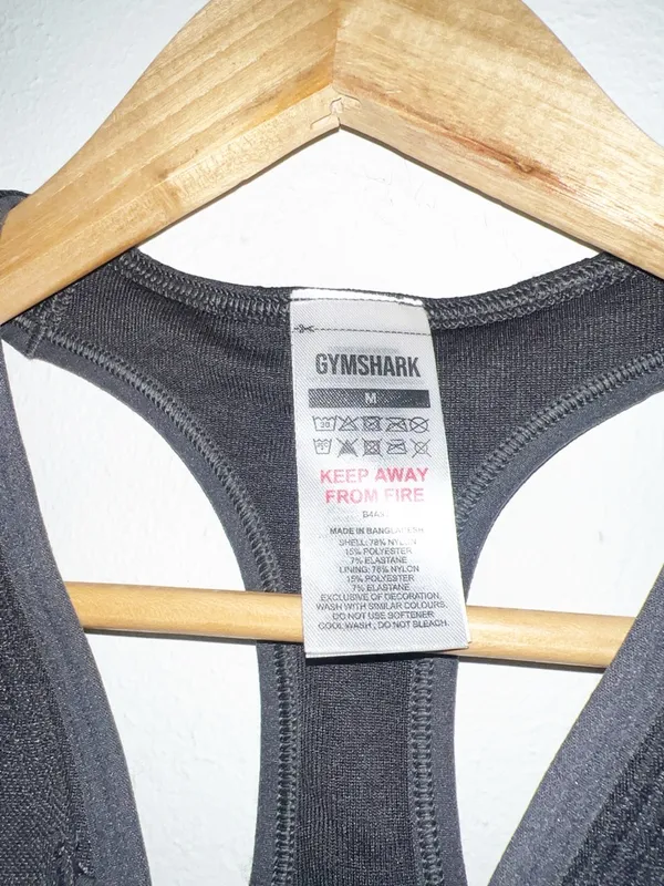 Gymshark adapt black/onyx gray camo lace up front seamless racerback sports bra - Image 6