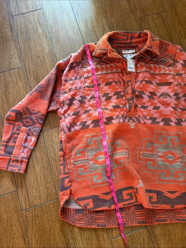 Free People Arizona Sky Pullover Fleece- size Large - Image 6