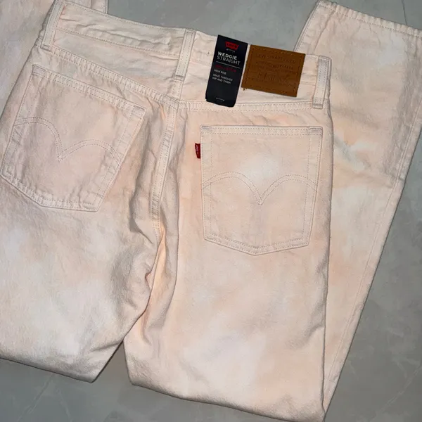 Levi’s Jeans Straight Leg Wedgie - Image 4