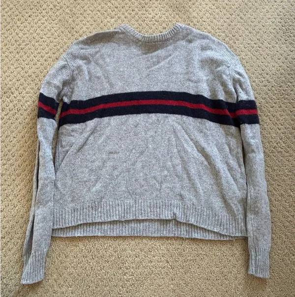 Brandy Melville Sweater - Image 2