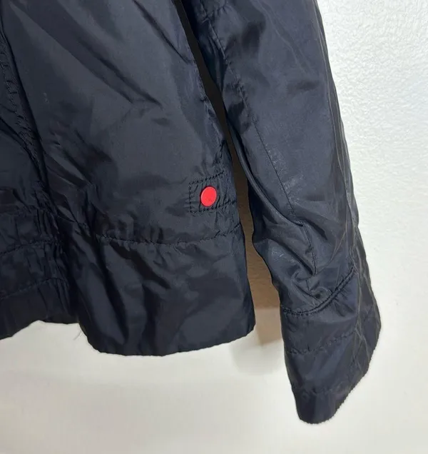 Ferrari black windbreaker style puma zip up car jacket size small nylon cars - Image 11