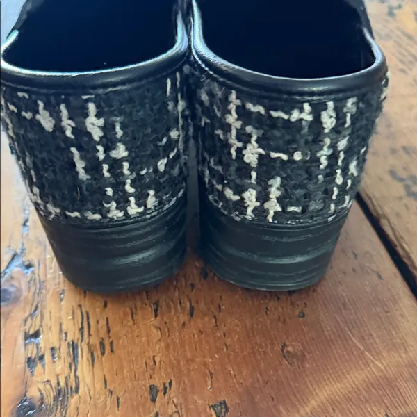 Dansko Black and White Tweed clogs 42‎ - Image 3