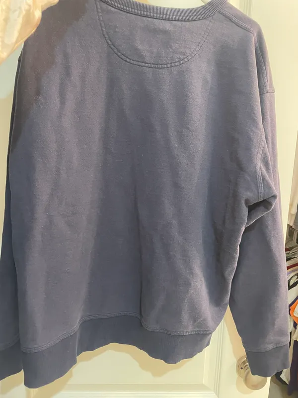 Champion Crewneck - Image 5