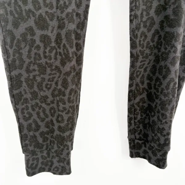 NWT LNA Womens Brushed Leopard Print Soft Cozy Sweatpants Jogger Pants Size S - Image 5