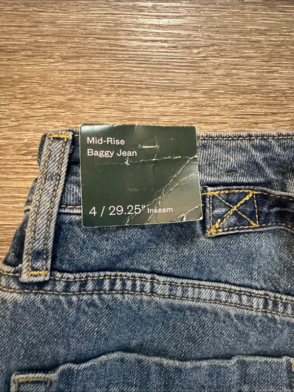 Wild Fable Mid-rise baggy skater Wide Mom Jeans Light Blue Denim size 4 - Image 4