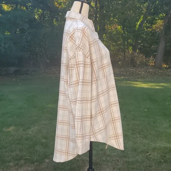 Plaid Flannel Shacket | Plaid Flannel Shirt Jacket Size L - Image 3