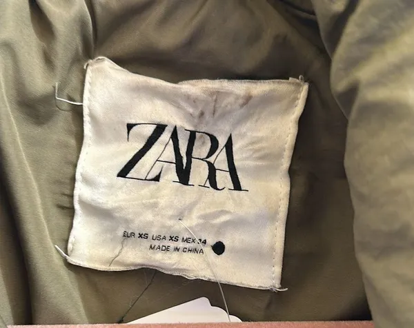 Zara Green Puffer Jacket - Image 2