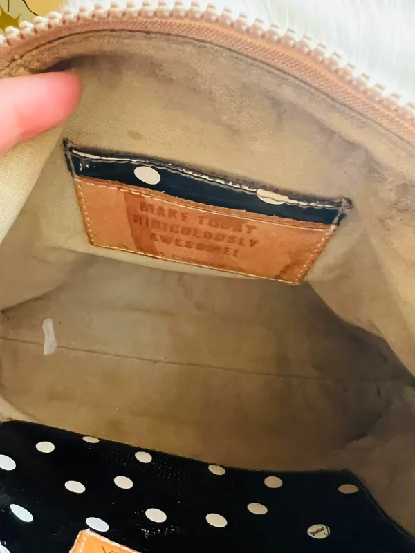 Consuela Bag and Wallet  - Image 17