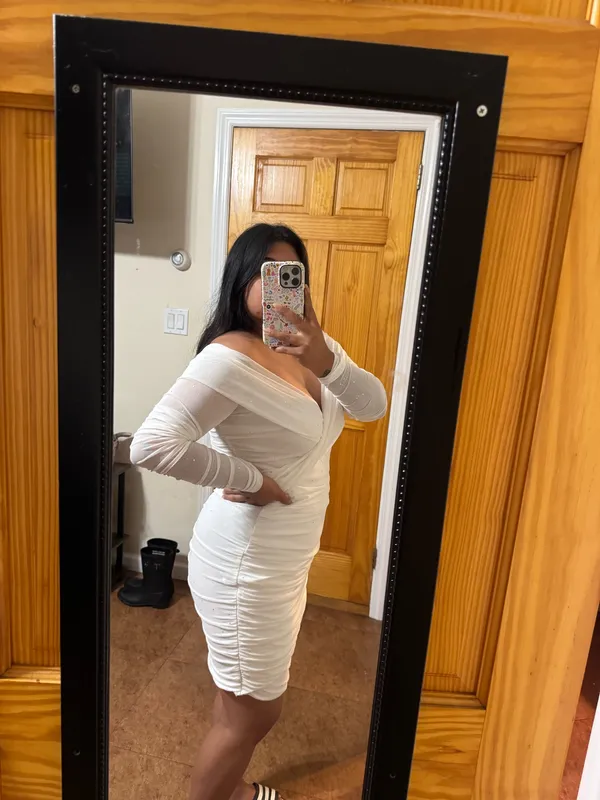 Off shoulder long sleeve white dress  - Image 4
