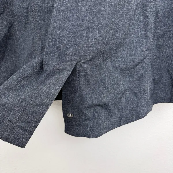 Duluth Trading Jacket Womens Medium Gray Mist Master Hooded Utility Parka - Image 9