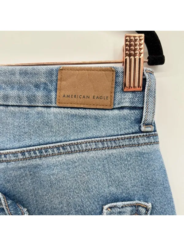 AE Curvy High-Rise Ripped Distressed Stretch Ankle Mom Jeans Size 4 / 27 - Image 5