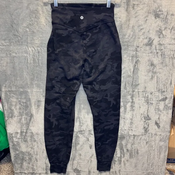 2244 | Lululemon Align Jogger Heritage 365 Camo Deep Coal Multi Women Size 2 - Image 2