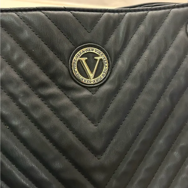 Bag Stylish Black Quilted Shoulder Bag with Chain Straps VERA New York Preowned - Image 7