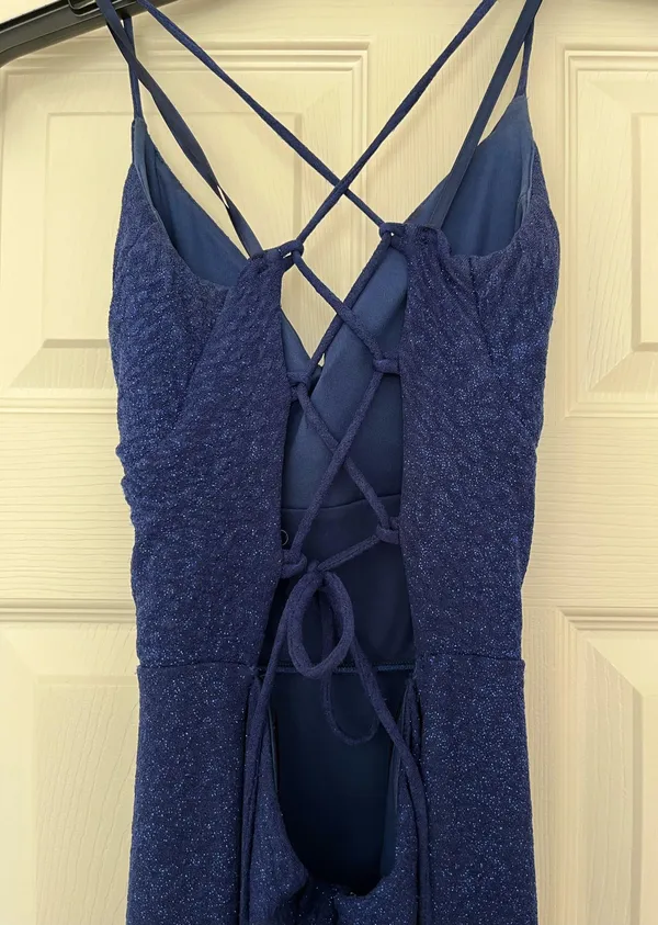 Windsor Sparkly navy blue prom dress - Image 5