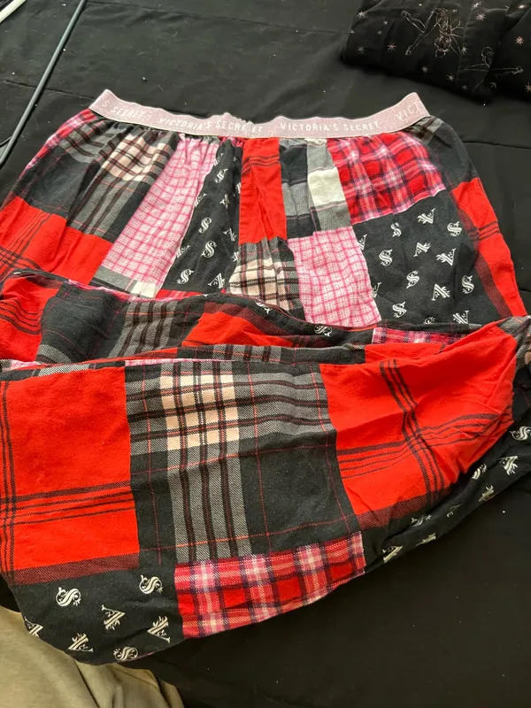 Victoria’s Secret pj pants - Image 3