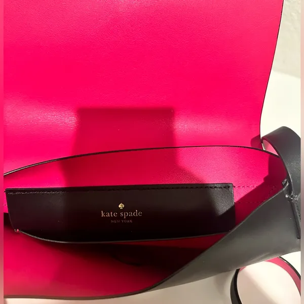 Kate Spade Madie Putnam Drive Leather Crossbody Bag Black and Hot Pink - Image 11