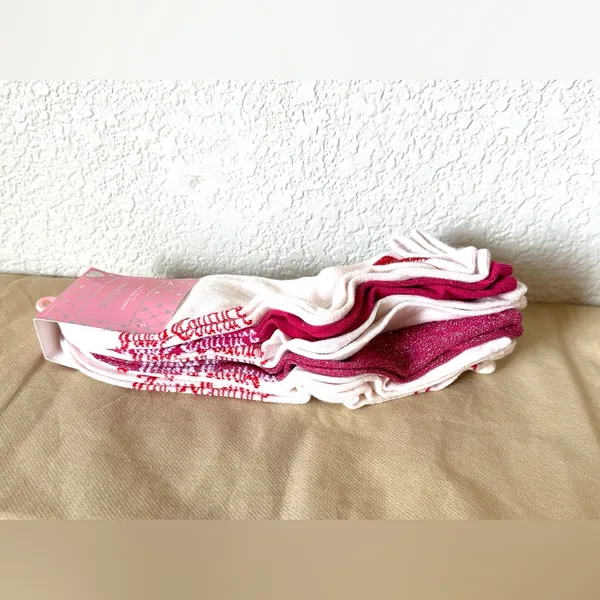 Juicy Couture Cream, Pink and Red Love Crew Socks 6 pairs - Image 3