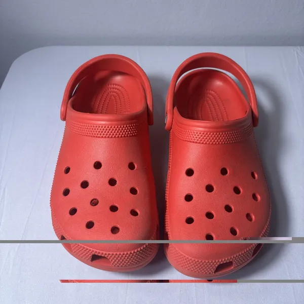 Crocs Unisex Adult Red Classic Clogs Slip on Shoe Size Men 7 Women 9 Outdoor - Image 4