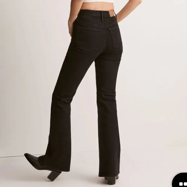 Madewell The Perfect Vintage Flare Jean in Sherborn Wash Black Denim - Image 3