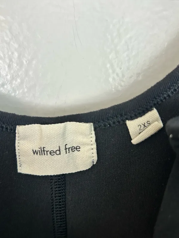 Wilfred Free Aritzia Divinity Kick Flare Black Sleevless Stretch Jumpsuit 2XS - Image 9