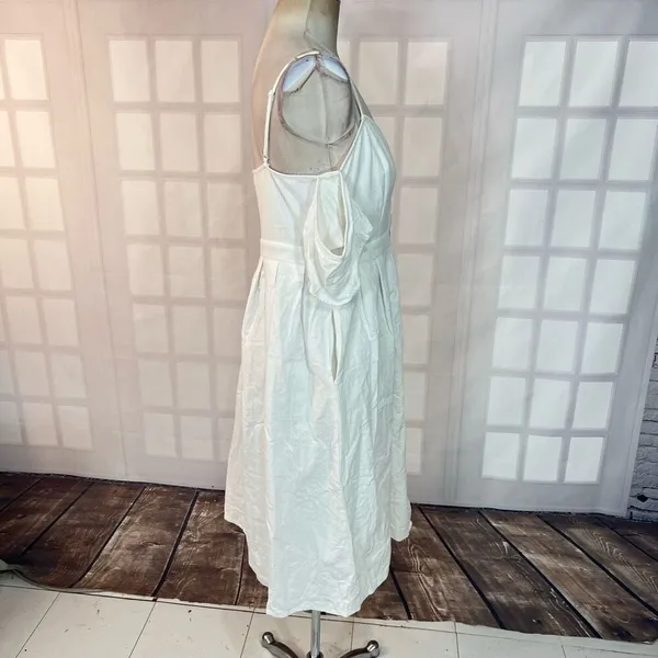 Lulu’s I've Got Love White Off-the-Shoulder Midi Dress size medium - Image 9
