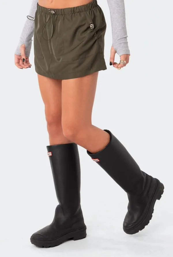 Edikted Dark Green Mini Skirt - Image 3