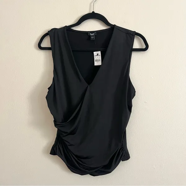 NWT Express Body Contour Silky Wrap Tank Top Shell V-Neck Black Sz L - Image 5