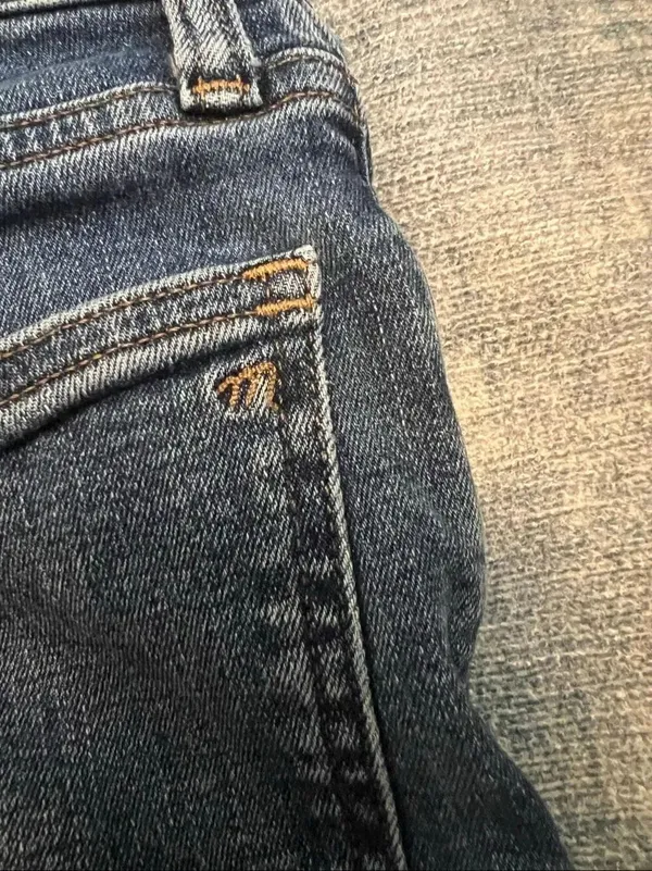 Madewell Distressed Kick Out Crop Jeans Style: NM243 Size 27 - Image 3