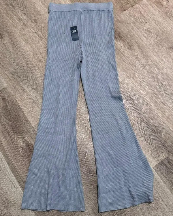 Abercrombie & Fitch Flare Leg Slit Knit Pants Blue Medium Lounge Ribbed - Image 4