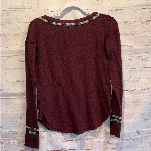 We the Free rainbow trim thermal Henley wine purple Long Sleeve scoop neck xs - Image 5