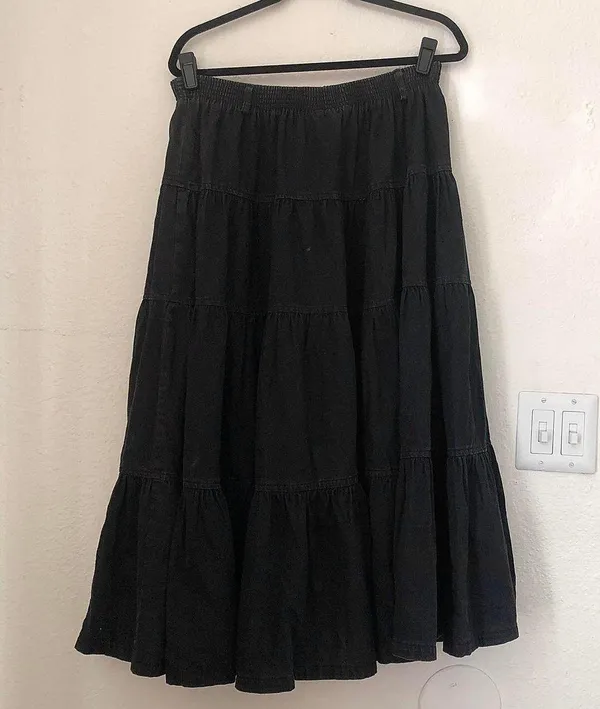 Vintage Black denim (100% Cotton) tiered maxi skirt elastic waist & belt loops - whimsygoth, grunge cottagecore fairycore Made in USA - Image 2