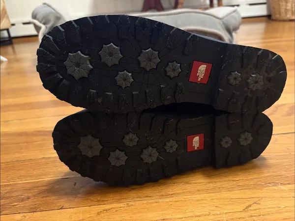 NORTH FACE PRIMALOFT SNOW BOOTS Size 11 - Image 4