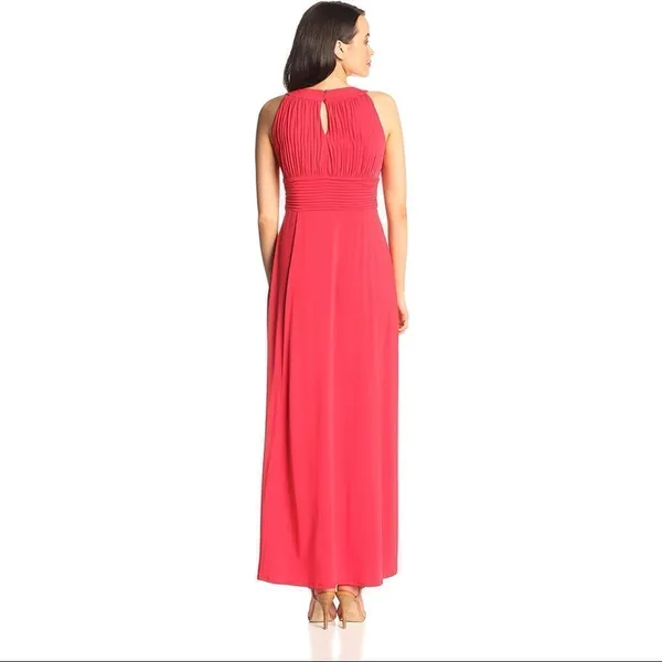 ✨ Sangria Women's Halter Keyhole Maxi Dress✨ - Image 12