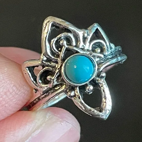 Turquoise stone boho ring size 4.5 - Image 4