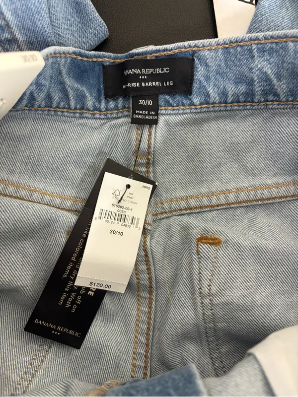 Banana Republic barrel high rise Jeans light wash size 30 - Image 3