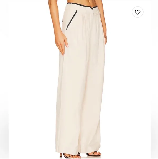 Revolve SOVERE Express Pant in Neutral - Image 3