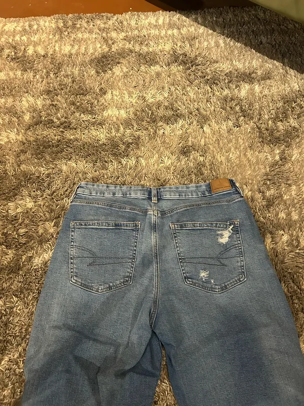 American Eagle Jeans - Image 6
