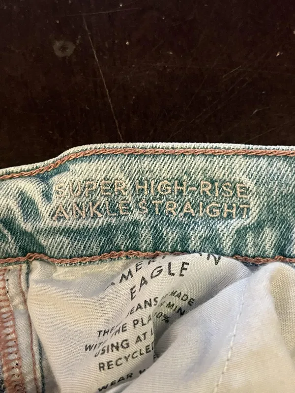 American Eagle Outfitters Super High Rise Straight Jeans Womens 4 Distressed - Image 9